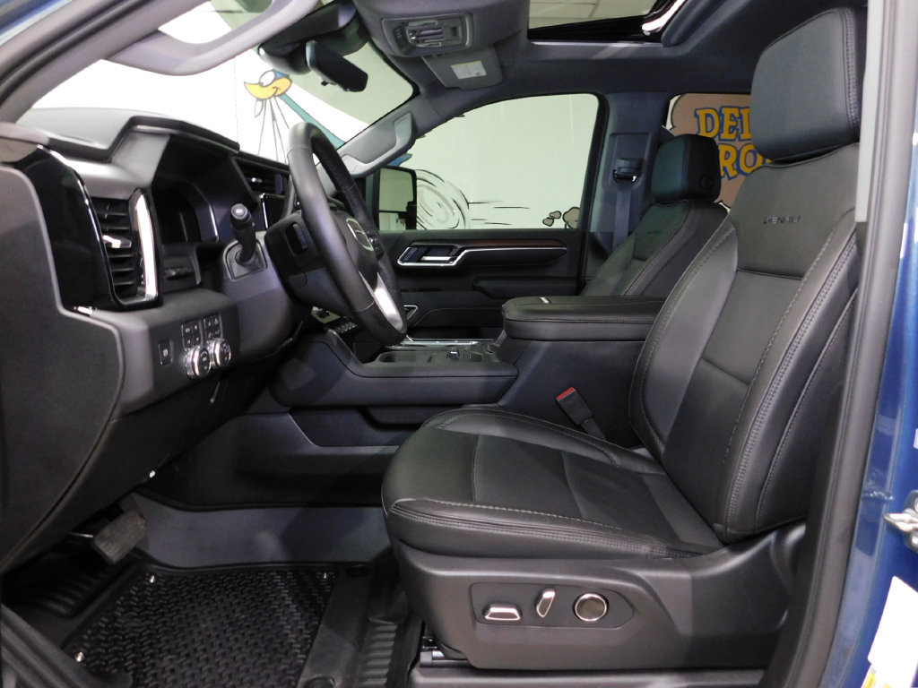 Used 2026 GMC Sierra 2500 Denali w/ Denali Reserve Package AWD/4WD image 30
