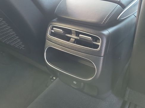 Certified 2024 Genesis GV70 2.5T w/ Select Package image 26