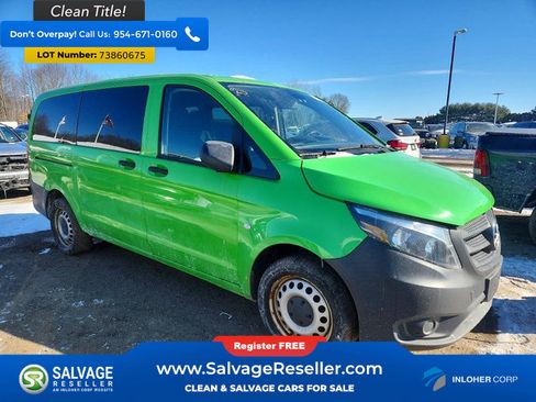 Used 2018 Mercedes-Benz Metris Passenger image 5