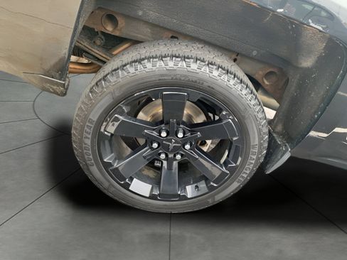 Used 2017 Chevrolet Silverado 1500 LT w/ All Star Edition image 21