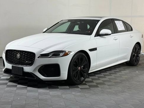 Certified 2023 Jaguar XF R-Dynamic SE AWD/4WD image 2