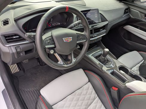 Used 2023 Cadillac CT4 V Blackwing w/ Climate Package image 16