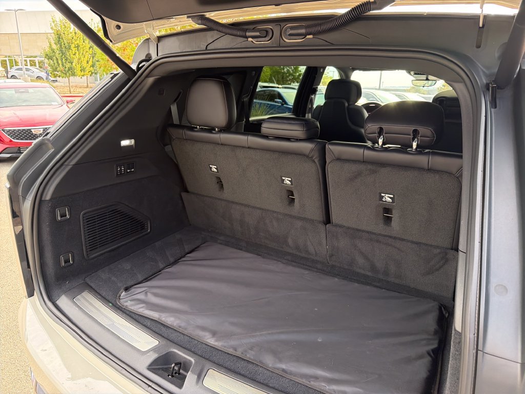 Certified 2026 Cadillac Escalade IQ Luxury 1 AWD/4WD image 42