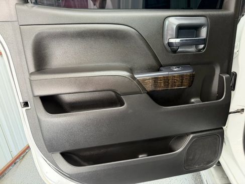 Used 2015 GMC Sierra 3500 Denali w/ Duramax Plus Package image 13