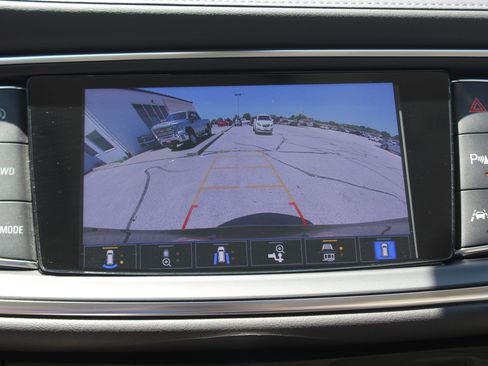 Used 2023 Buick Enclave Avenir w/ Avenir Technology Package AWD/4WD image 13