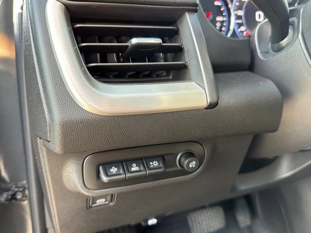 Used 2022 GMC Terrain Denali AWD/4WD image 25