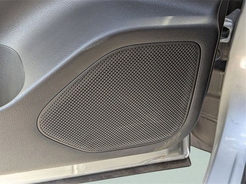 Certified 2025 Nissan Rogue S image 21