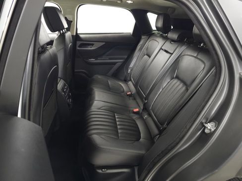 Used 2019 Jaguar F-PACE Portfolio AWD/4WD image 39