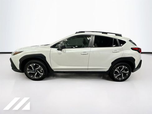 Used 2024 Subaru Crosstrek 2.0i Premium AWD/4WD image 8