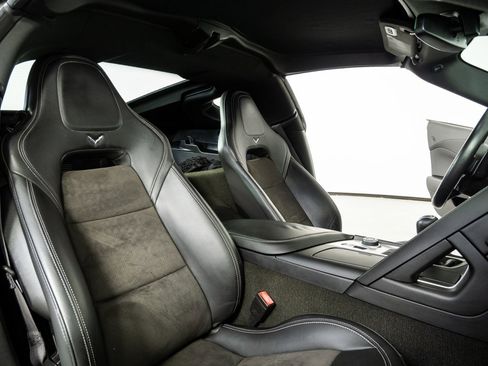 Used 2014 Chevrolet Corvette Stingray Coupe w/ 2LT Preferred Equipment Group image 17