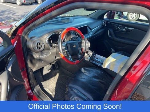Used 2019 Chevrolet Blazer Premier w/ Sun and Wheels Package FWD image 3