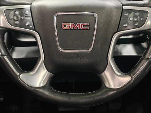 Used 2020 GMC Yukon SLT w/ Premium Edition AWD/4WD image 5