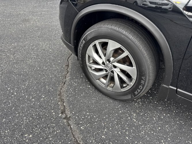 Used 2014 Nissan Rogue SL w/ SL Premium Package AWD/4WD image 9