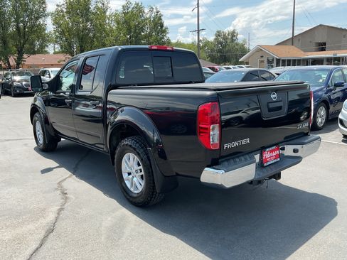 Used 2016 Nissan Frontier SV AWD/4WD image 6