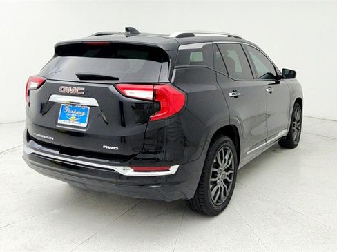 Certified 2023 GMC Terrain Denali w/ Black Diamond Edition image 6