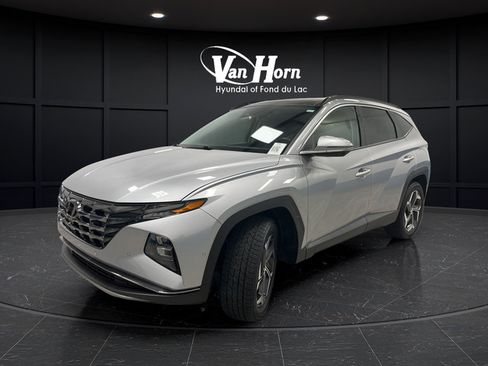 Used 2023 Hyundai Tucson Limited AWD/4WD image 3