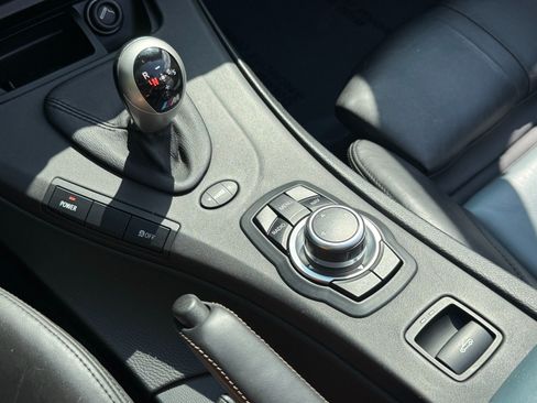 Used 2012 BMW M3 Convertible RWD image 38