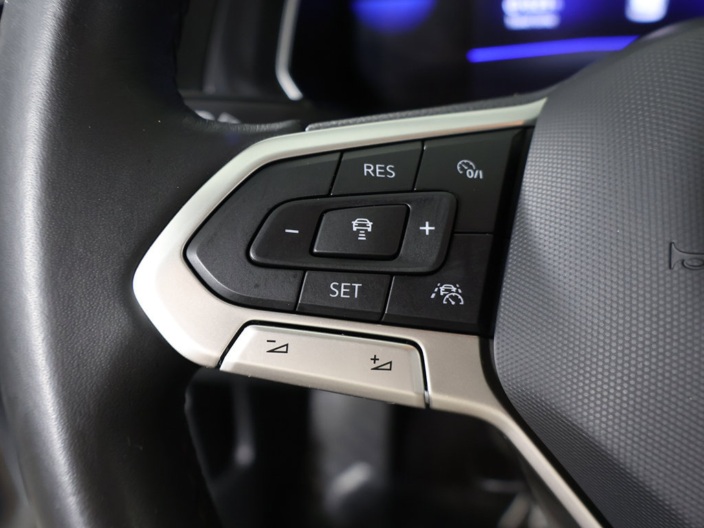 Used 2022 Volkswagen Jetta SE FWD image 43
