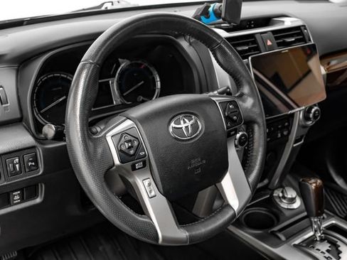 Used 2019 Toyota 4Runner Limited AWD/4WD image 19
