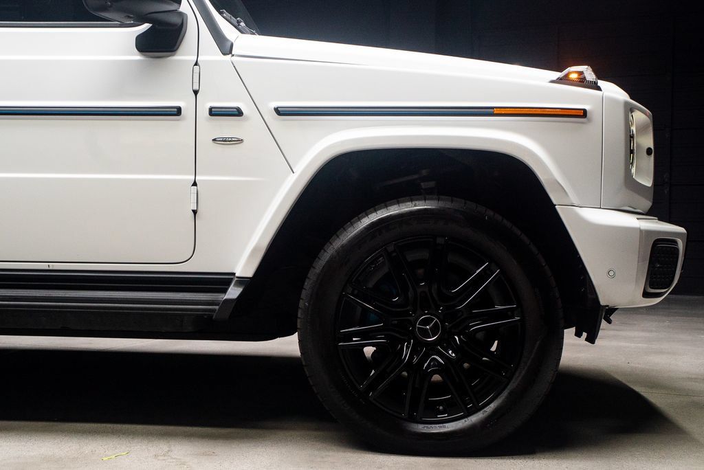 Used 2025 Mercedes-Benz G 580 w/ EQ Technology image 15