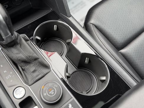 Used 2019 Volkswagen Atlas SEL R-Line image 25