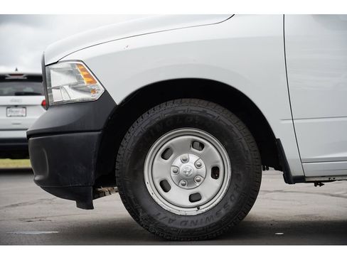 Used 2017 RAM 1500 Tradesman w/ Power & Remote Entry Group image 11