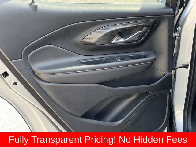 Used 2022 GMC Terrain SLT w/ Tech Package AWD/4WD image 16