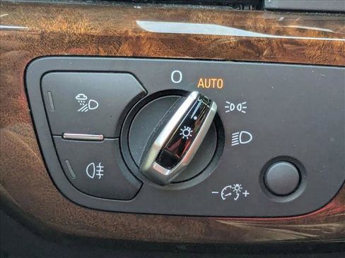 Used 2017 Audi A4 2.0T Premium Plus w/ Premium Plus Package image 13