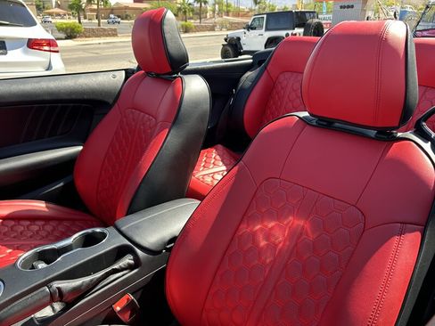 Used 2019 Ford Mustang GT Premium RWD image 19