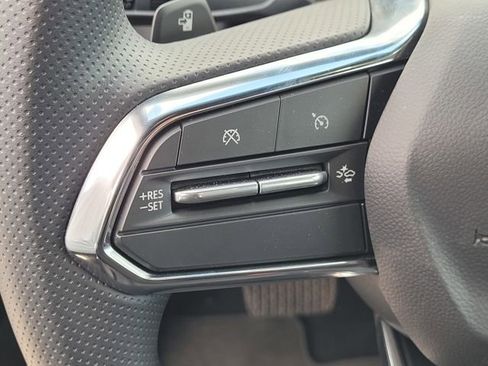 New 2026 Chevrolet Equinox EV LT image 16