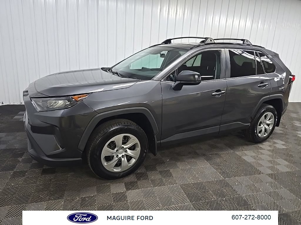 Used 2021 Toyota RAV4 LE AWD/4WD image 6