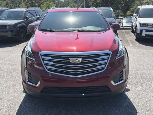 Used 2018 Cadillac XT5 FWD image 2