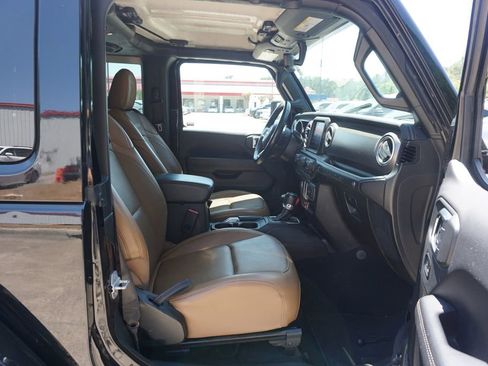 Used 2022 Jeep Wrangler Rubicon w/ LED Lighting Group image 17