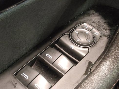 Used 2019 Chevrolet Blazer RS image 27