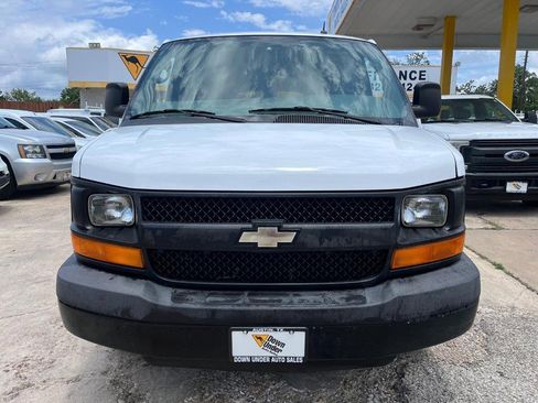 Used 2012 Chevrolet Express 3500 LS RWD image 2