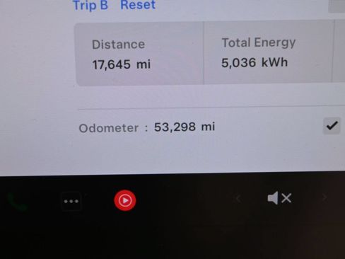 Used 2018 Tesla Model 3 Long Range AWD/4WD image 29