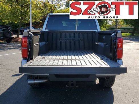 New 2025 Toyota Tacoma TRD Sport image 8
