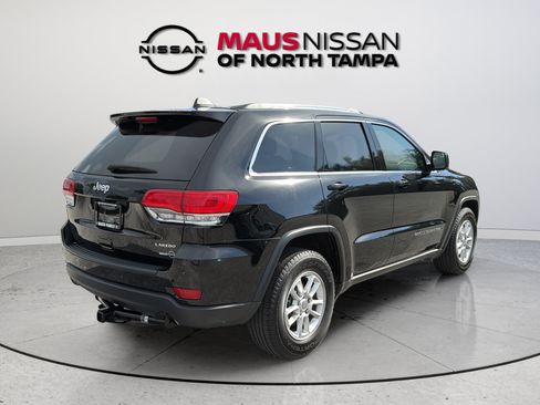 Used 2018 Jeep Grand Cherokee Laredo RWD image 10