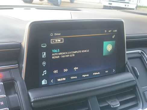 Used 2022 Chevrolet Tahoe Z71 AWD/4WD image 11