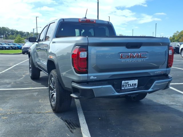 Used 2025 GMC Canyon AT4 AWD/4WD image 3