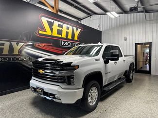 Used 2022 Chevrolet Silverado 2500 High Country w/ LPO, Hitch Package AWD/4WD video 1