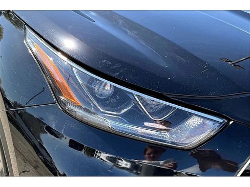 Used 2021 Toyota Highlander Platinum AWD/4WD image 33