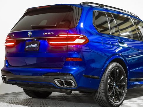 Used 2025 BMW X7 M60i image 7