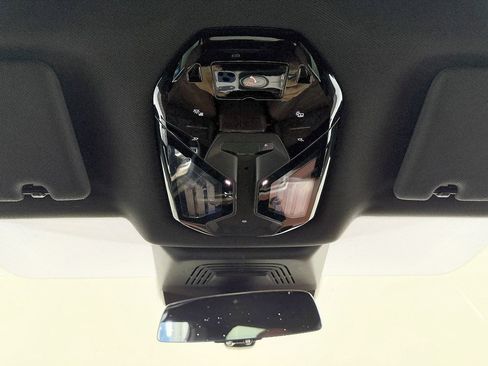 Used 2023 BMW iX xDrive50 w/ Sport Package image 56