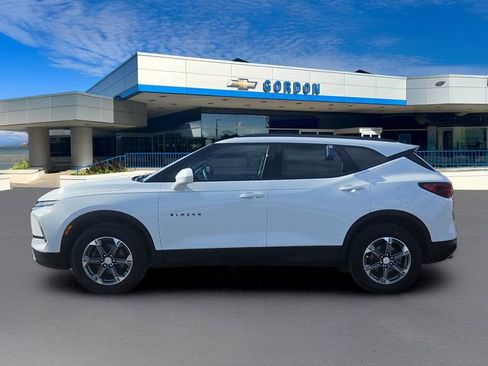 Used 2024 Chevrolet Blazer LT w/ Convenience Package image 3