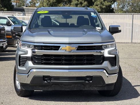 Used 2025 Chevrolet Silverado 1500 LT AWD/4WD image 2