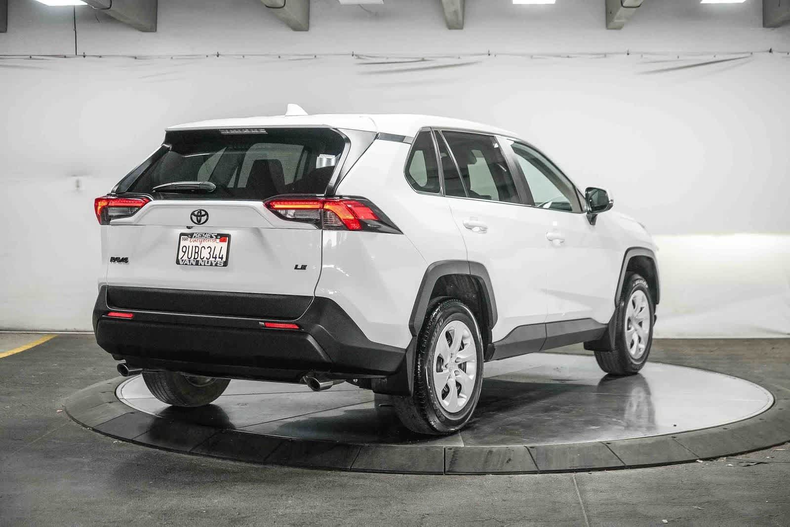 Certified 2025 Toyota RAV4 LE FWD image 7