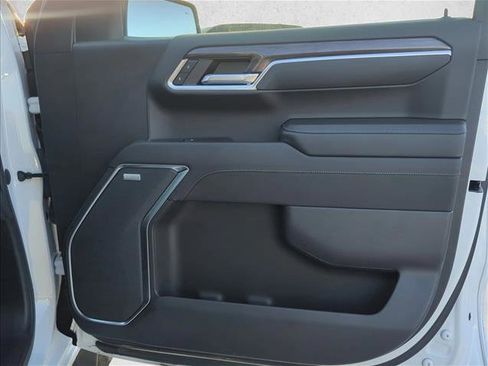 Used 2023 Chevrolet Silverado 1500 LTZ w/ LTZ Premium Package image 23