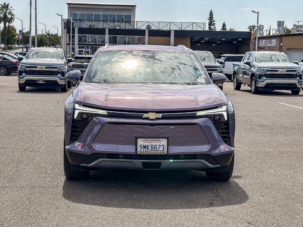 Used 2024 Chevrolet Blazer EV LT AWD/4WD image 6