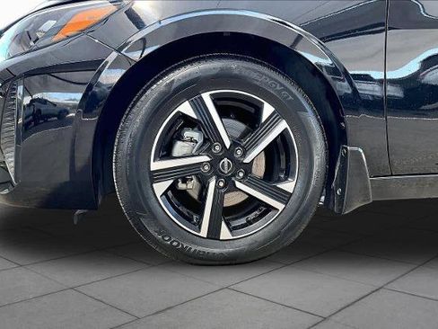 Certified 2024 Nissan Sentra SV FWD image 11